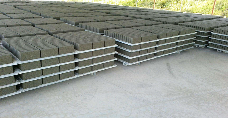 <a href=http://m.lanjingfang.cn/ target=_blank class=infotextkey>免燒磚托板</a>