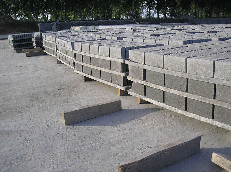 <a href=http://m.lanjingfang.cn/ target=_blank class=infotextkey>空心磚托板</a>